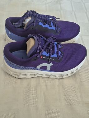 On Running Women's Cloudmonster Sneakers — Wide Fit Purple Running Shoes 7.5